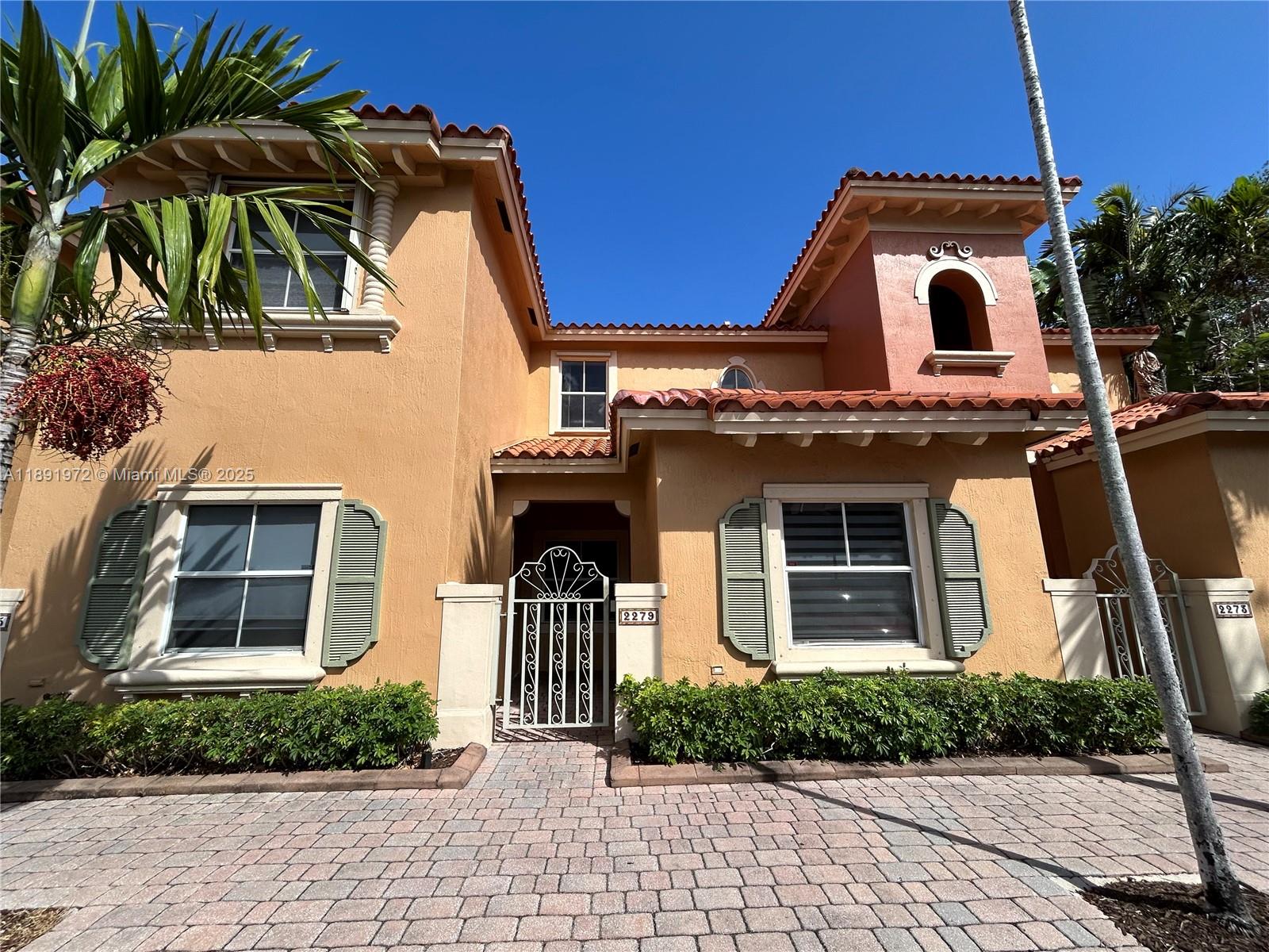 2279 Anchor Ct #1603