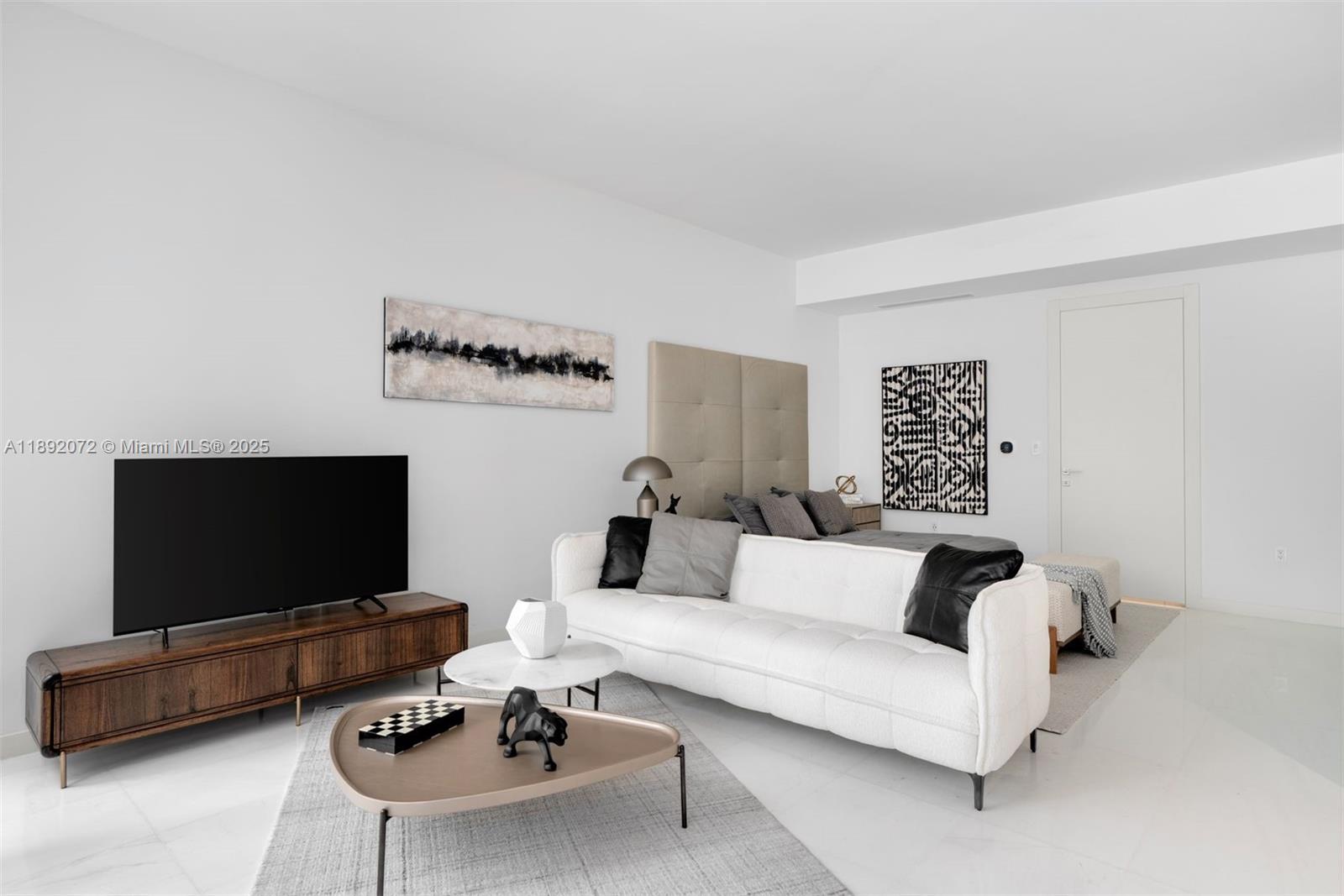 image Aston Martin Residences4