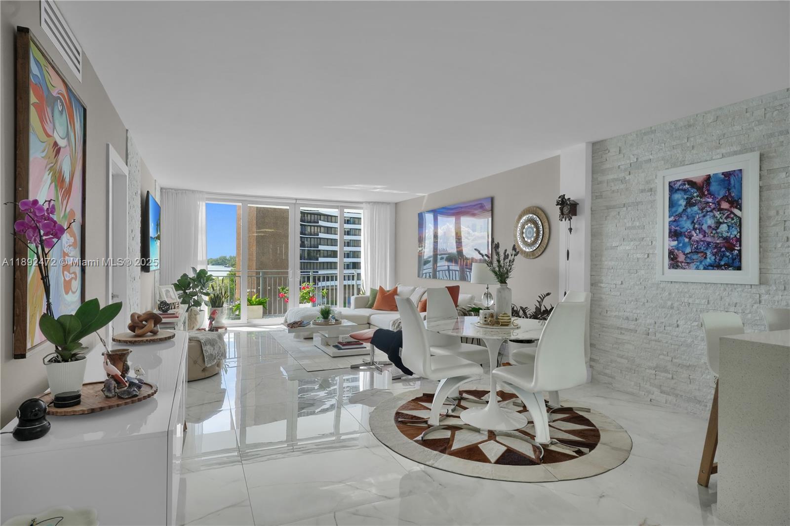 770 NE 69th St #5D Miami, FL 33138