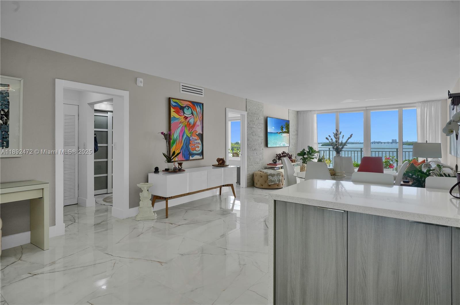 770 NE 69th St #5D Miami, FL 33138