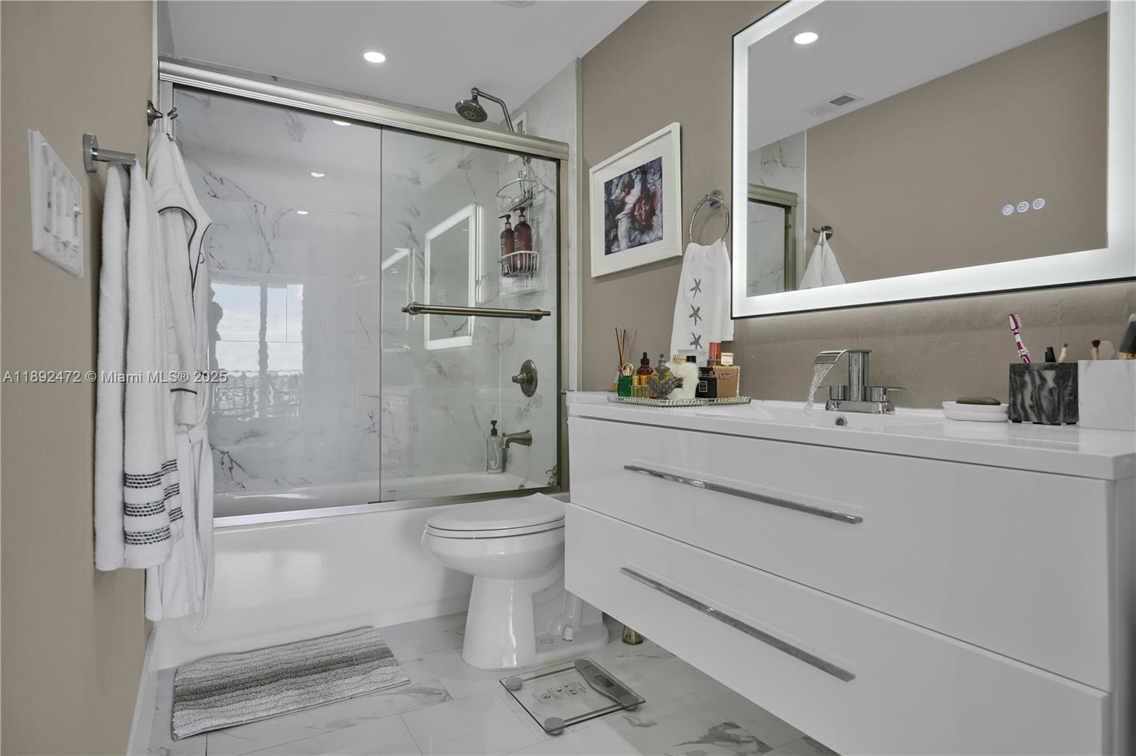 770 NE 69th St #5D Miami, FL 33138