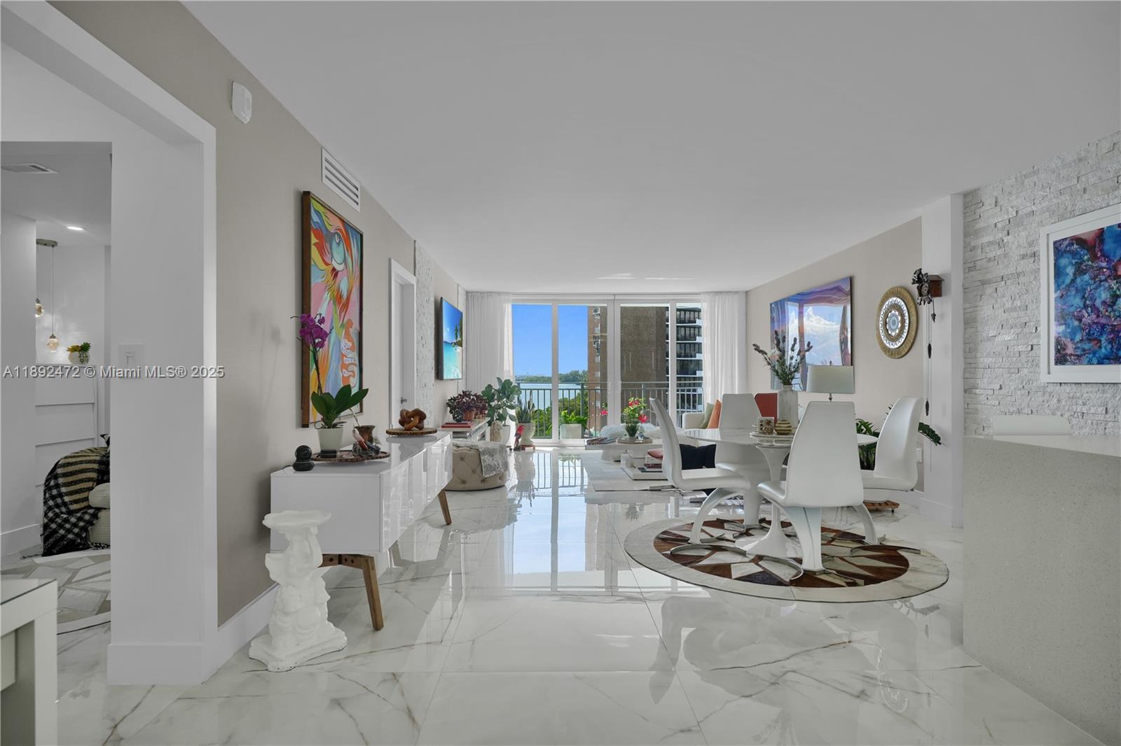 770 NE 69th St #5D Miami, FL 33138