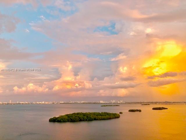 770 NE 69th St #5D Miami, FL 33138