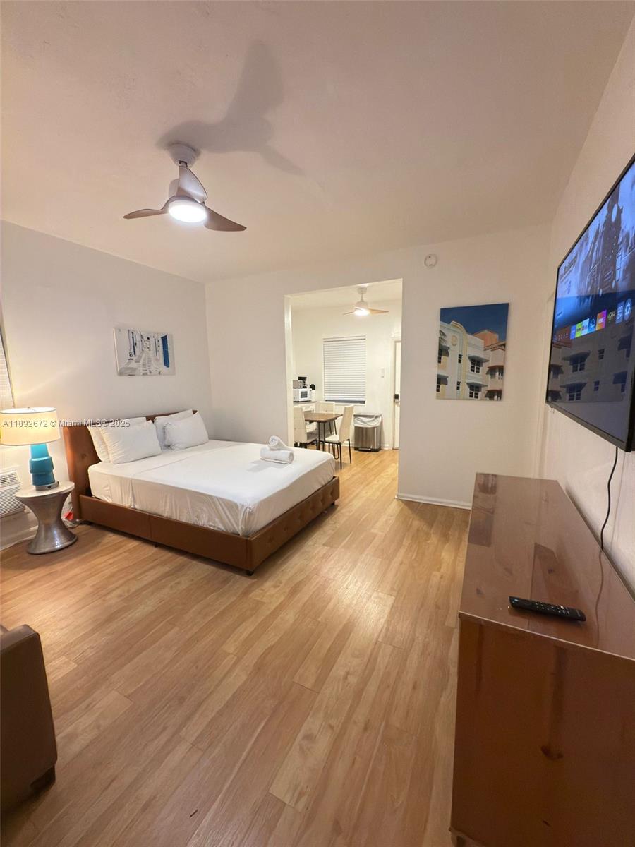 545 Michigan Ave #6