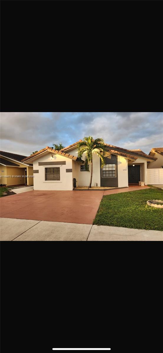 6931 NW 169th Ter