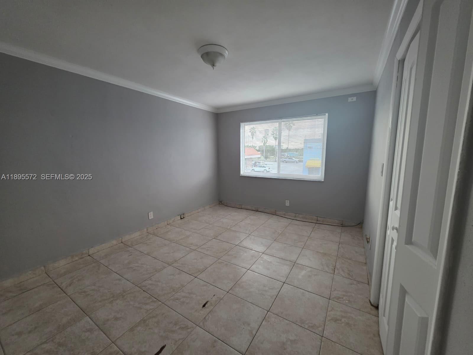 11005 SW 1st St #207 Sweetwater, FL 33174