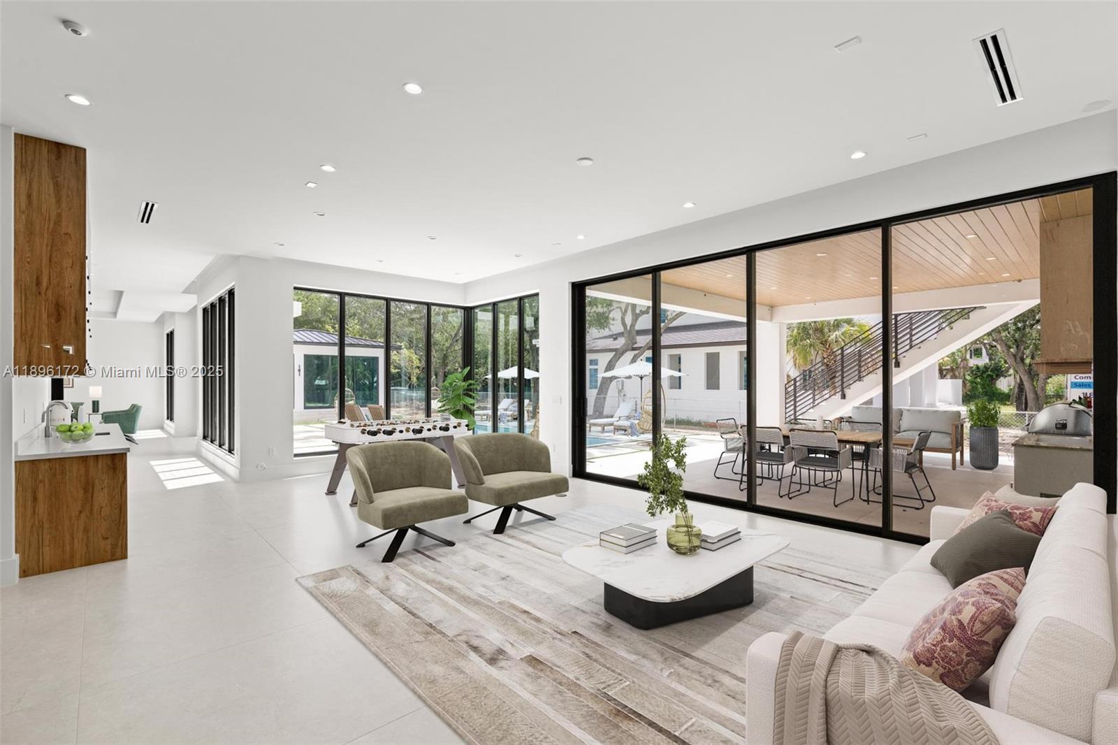 14020 Old Cutler Rd Palmetto Bay, FL 33158