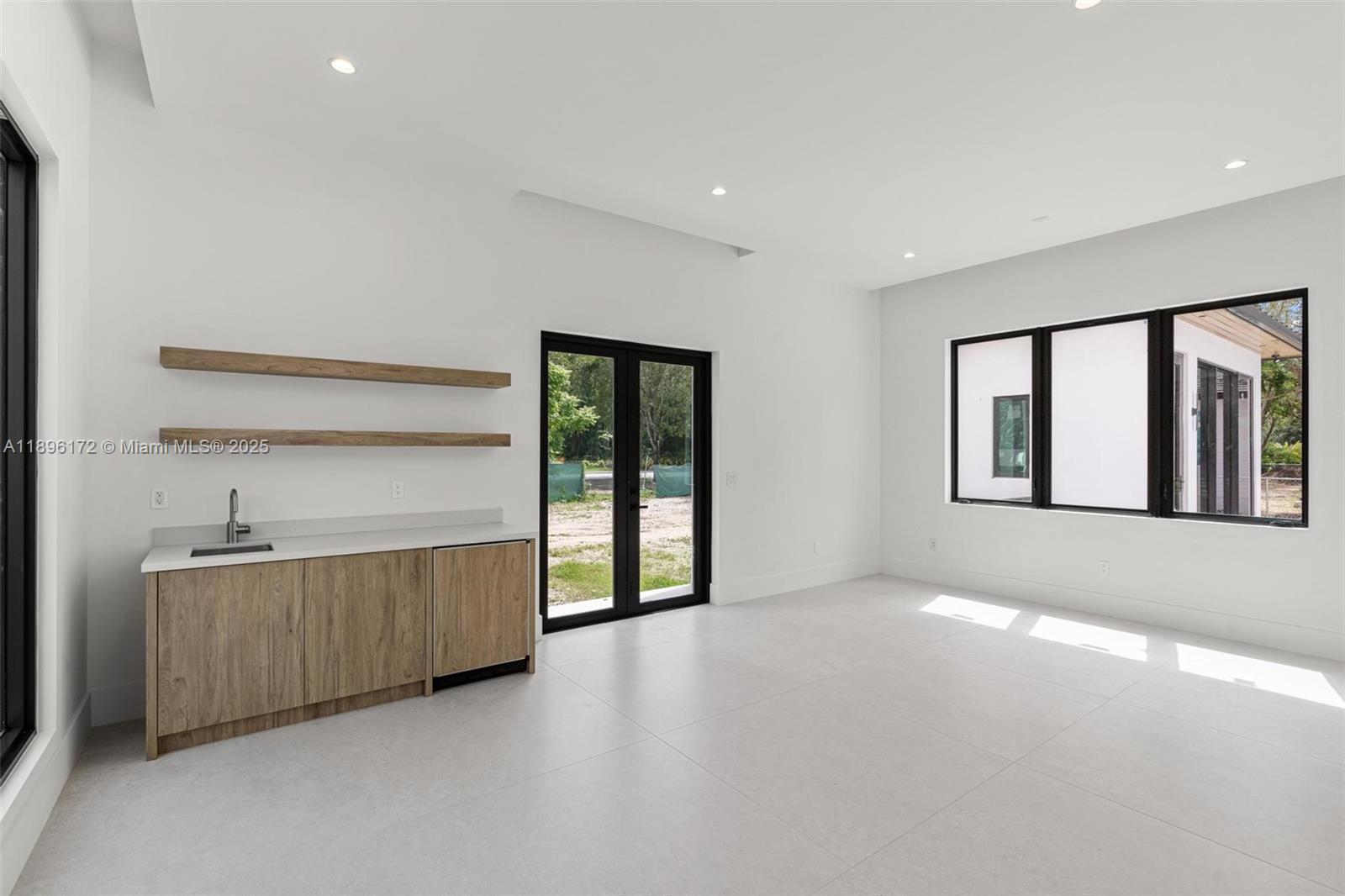 14020 Old Cutler Rd Palmetto Bay, FL 33158