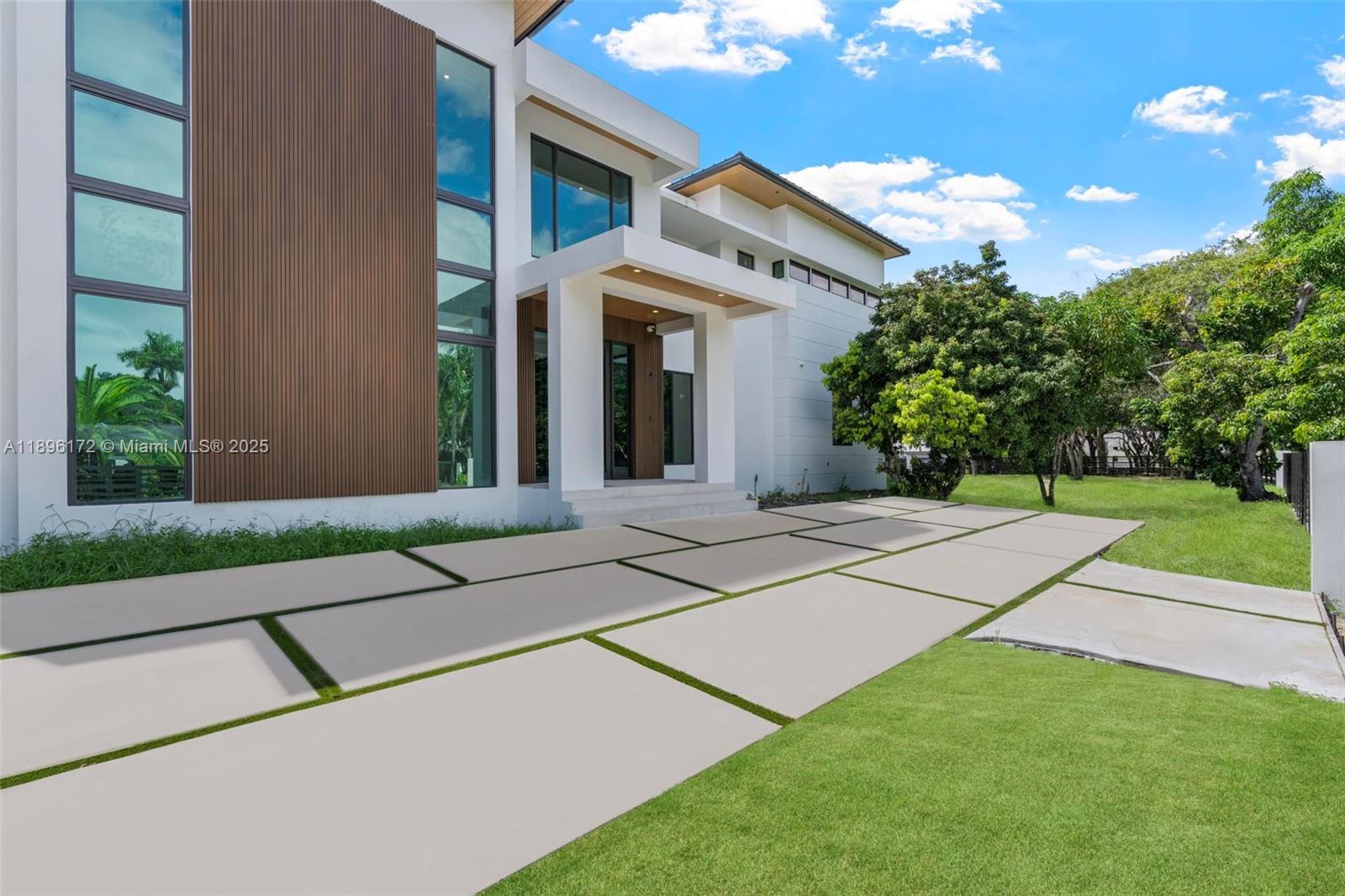 14020 Old Cutler Rd Palmetto Bay, FL 33158