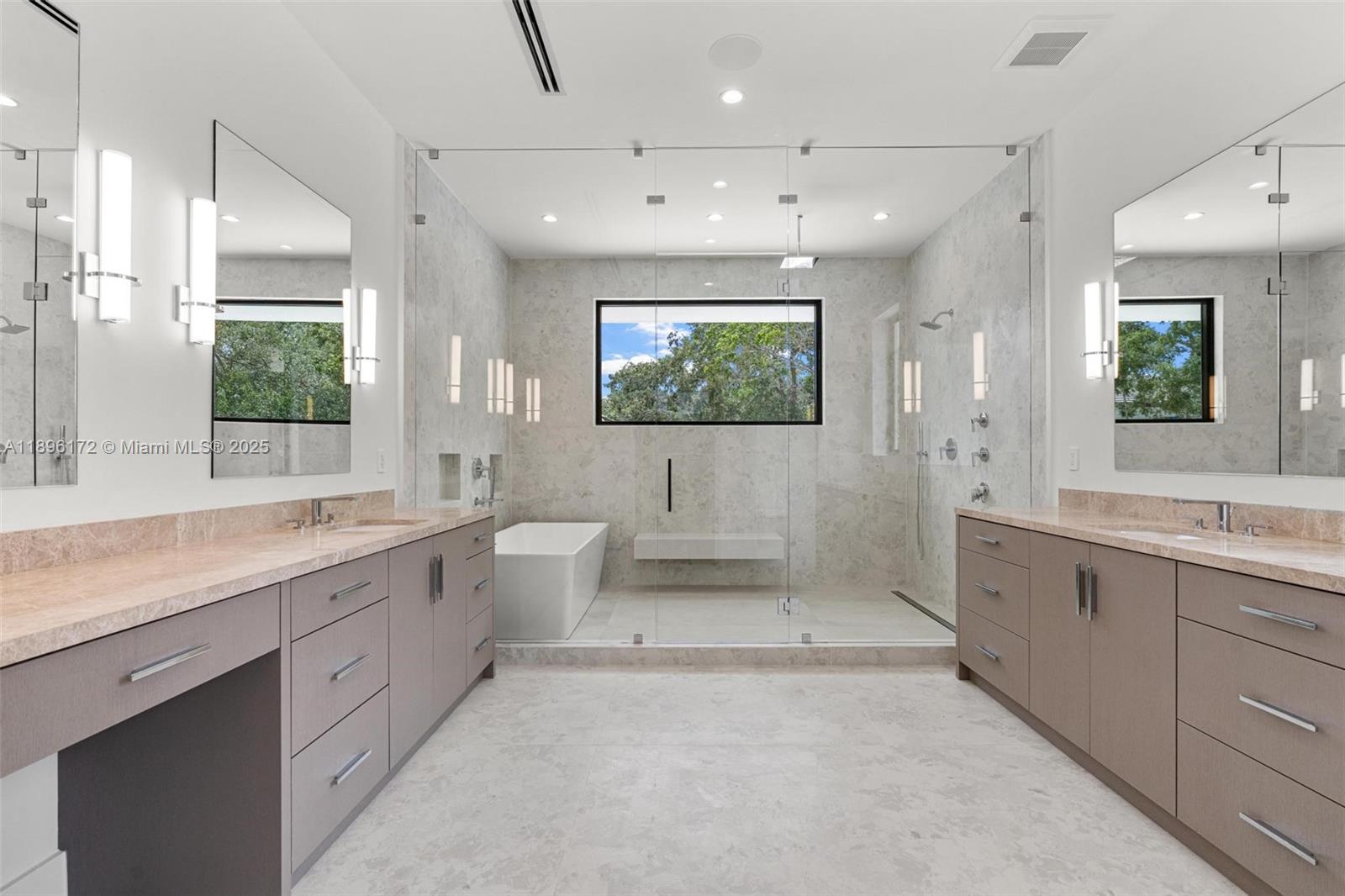 14020 Old Cutler Rd Palmetto Bay, FL 33158