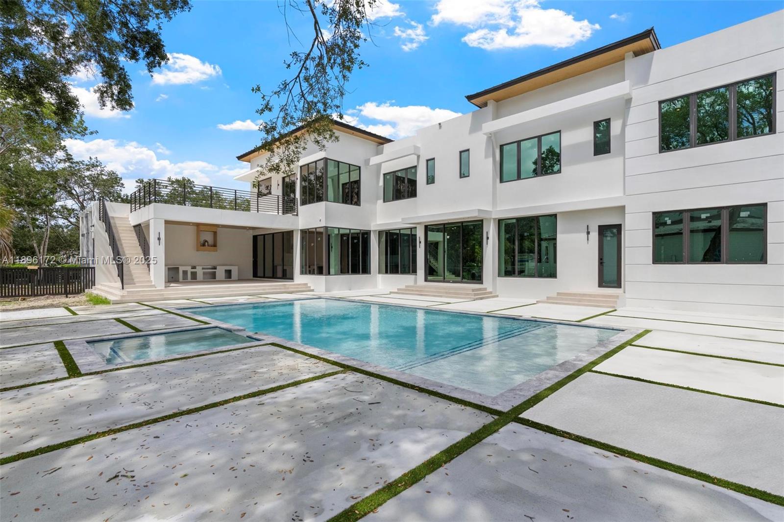 14020 Old Cutler Rd Palmetto Bay, FL 33158