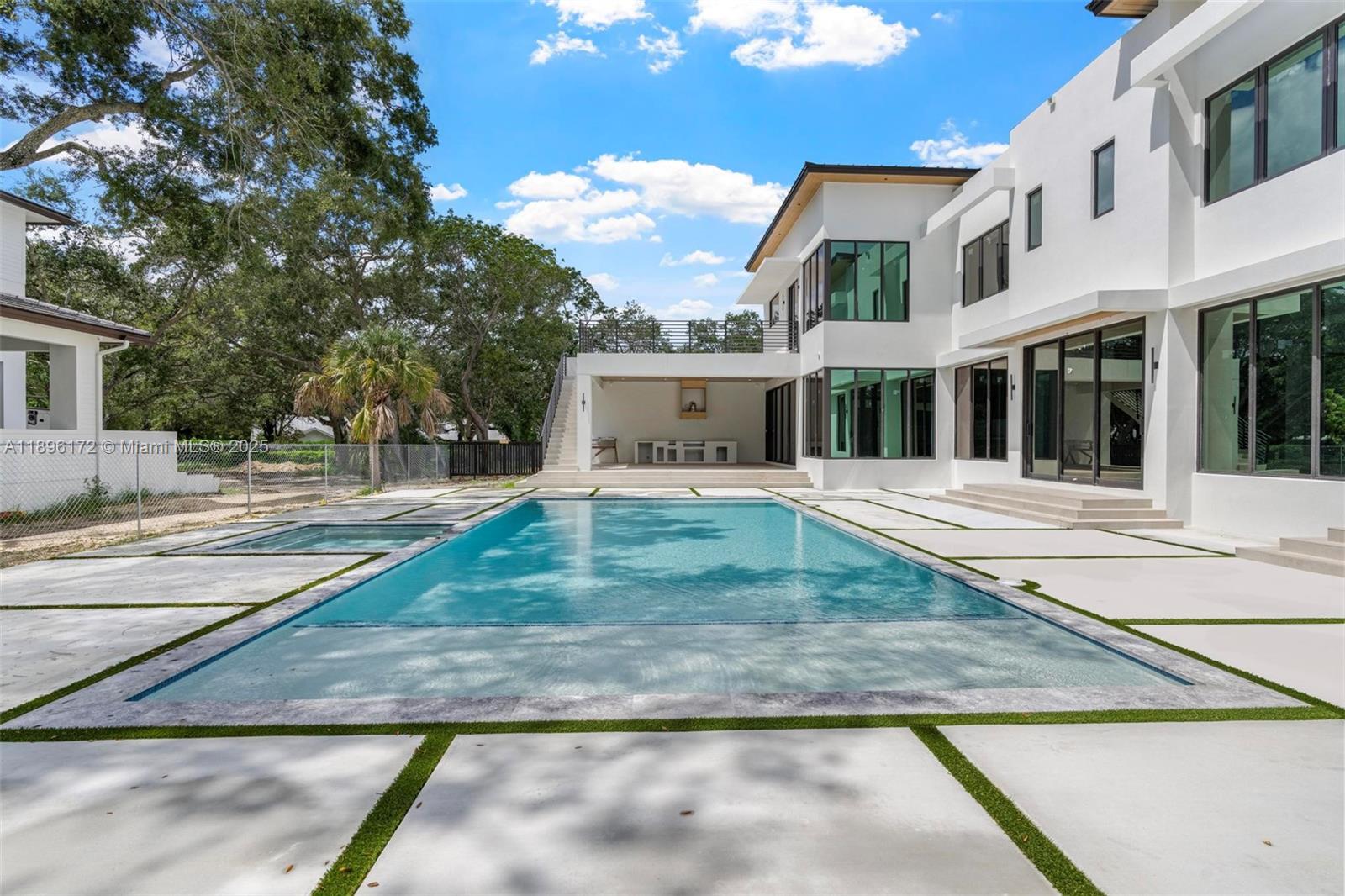 14020 Old Cutler Rd Palmetto Bay, FL 33158