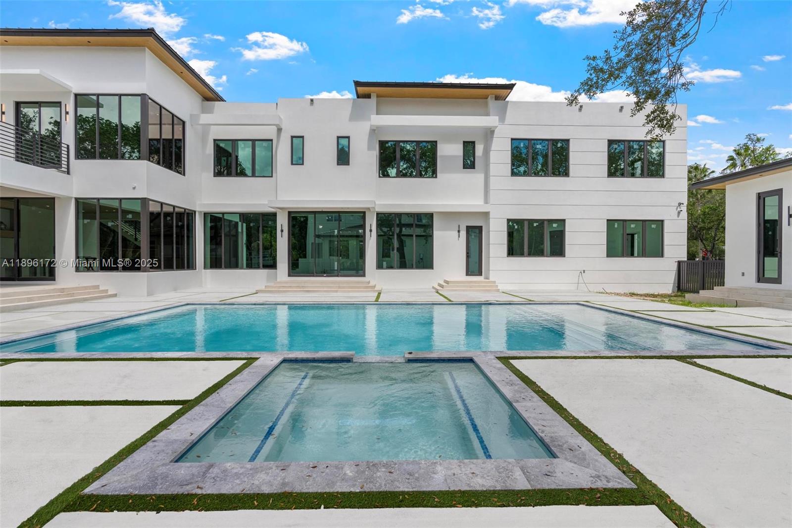 14020 Old Cutler Rd Palmetto Bay, FL 33158