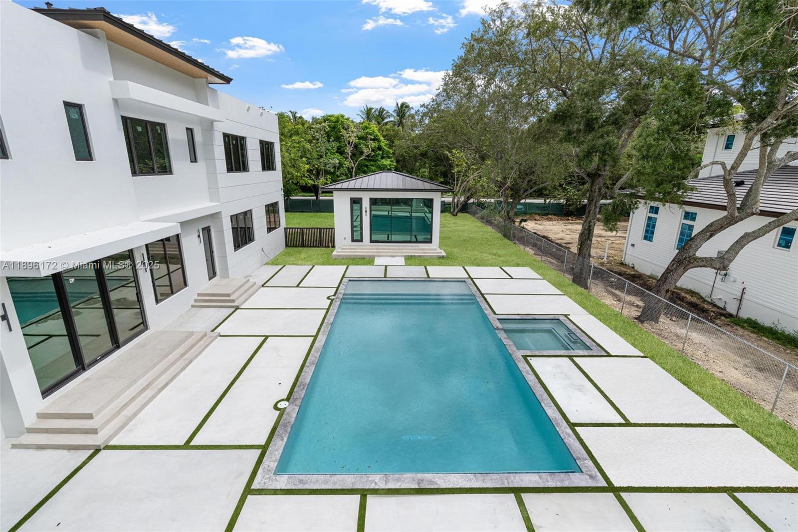 14020 Old Cutler Rd Palmetto Bay, FL 33158