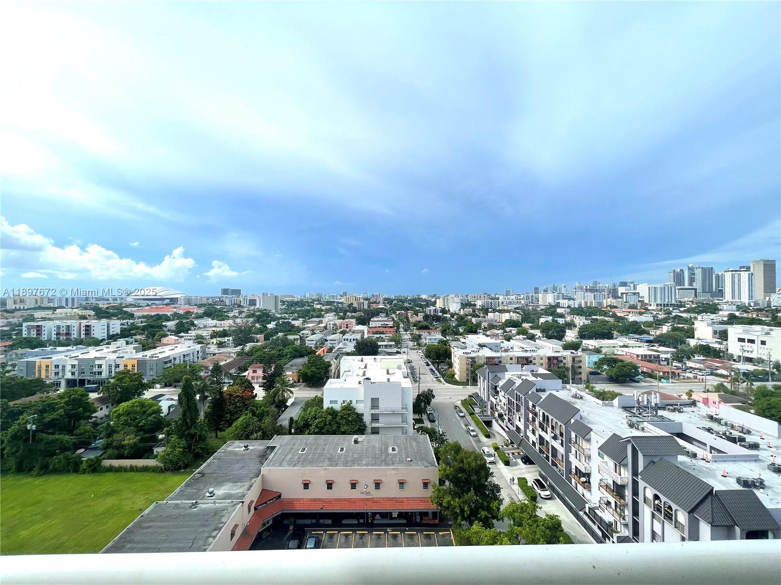 900 SW 8th St #1505 Miami, FL 33130