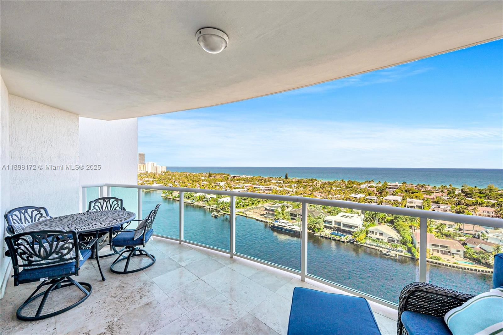 image Hamptons South15