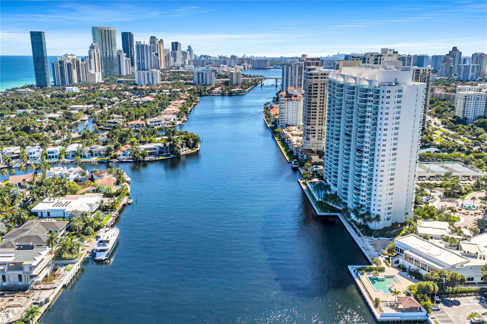 image Hamptons South1