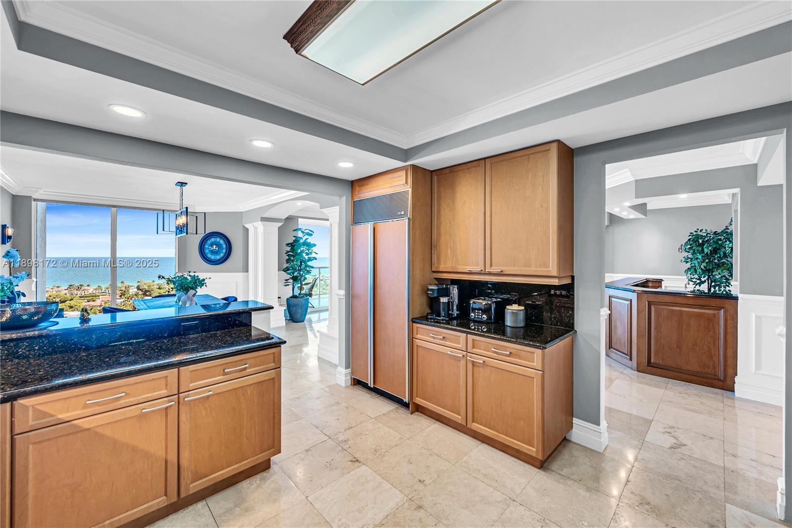 image Hamptons South30