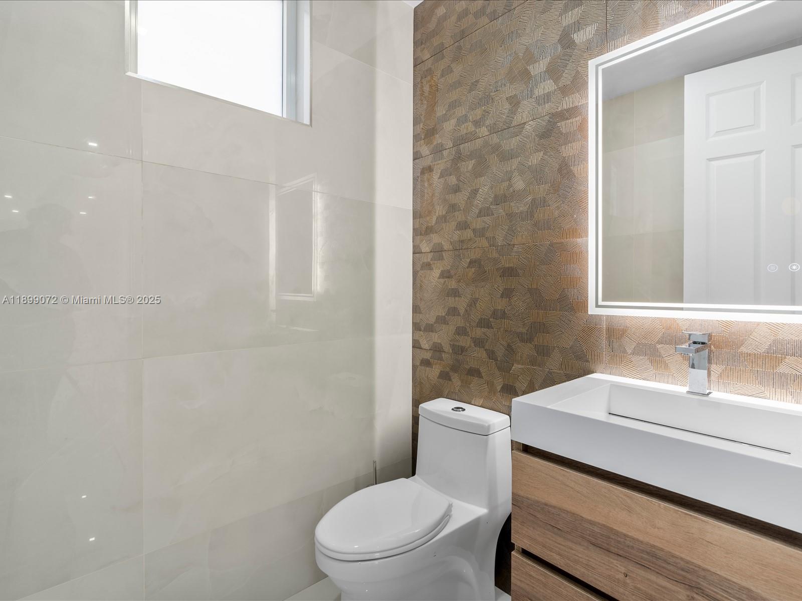 21227 NE 31st Pl #21227 Aventura, FL 33180