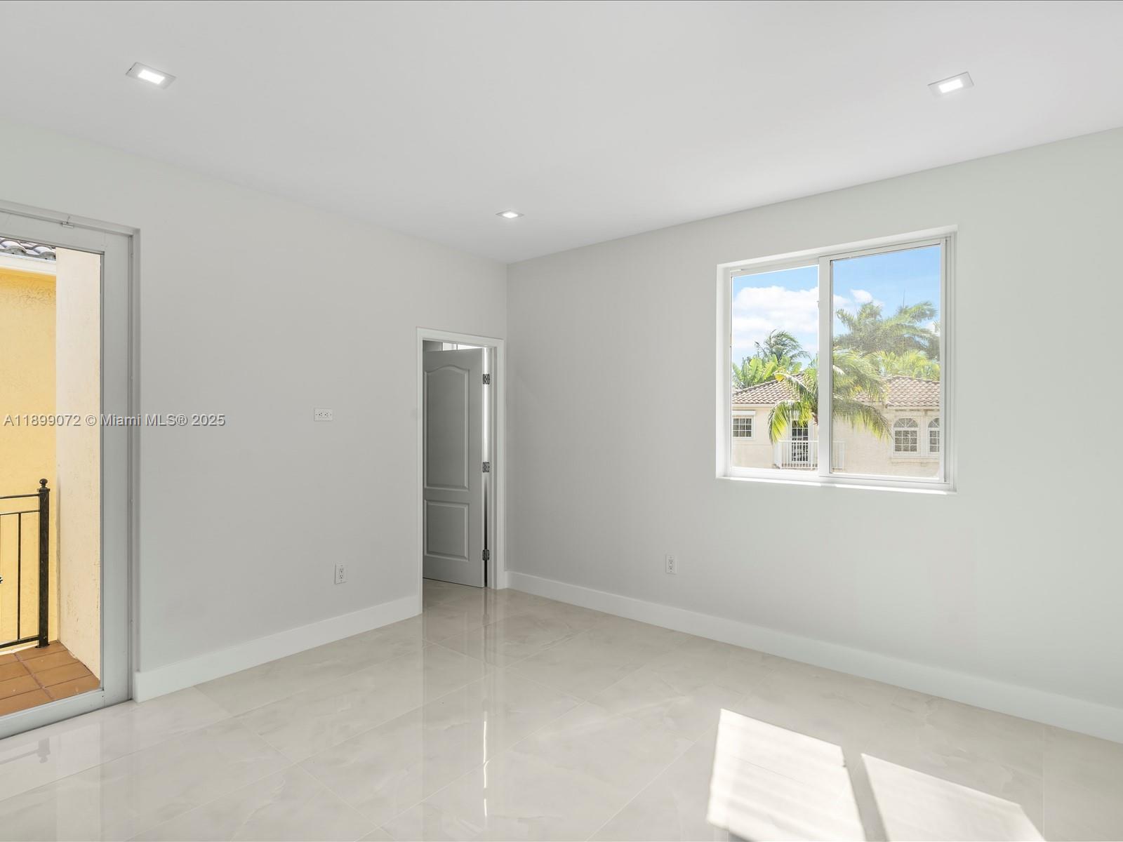 21227 NE 31st Pl #21227 Aventura, FL 33180