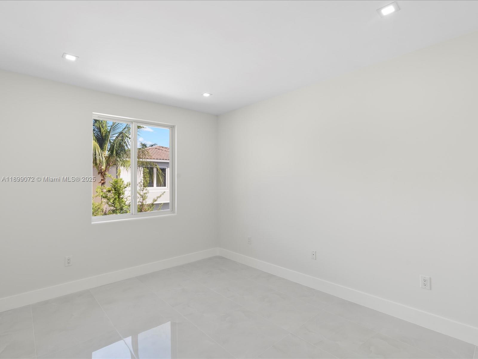 21227 NE 31st Pl #21227 Aventura, FL 33180