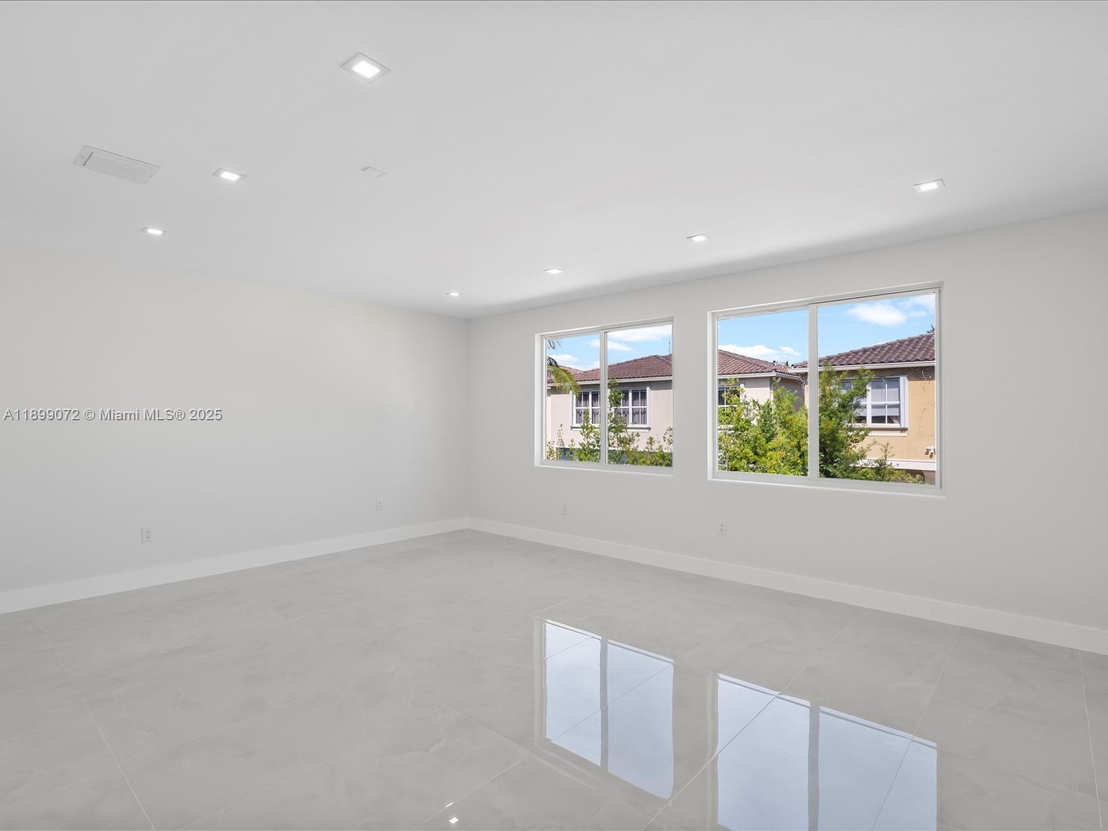 21227 NE 31st Pl #21227 Aventura, FL 33180