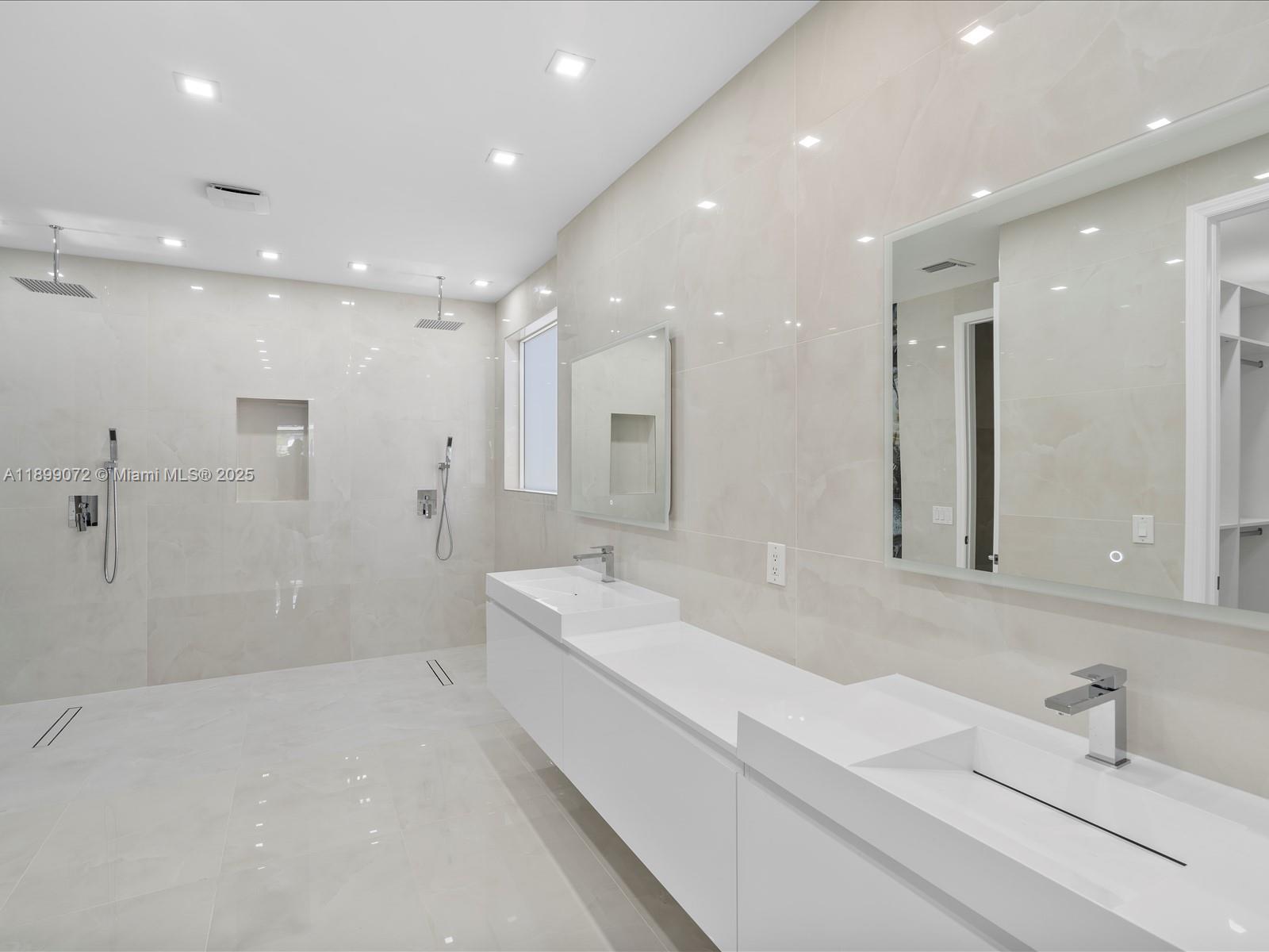 21227 NE 31st Pl #21227 Aventura, FL 33180