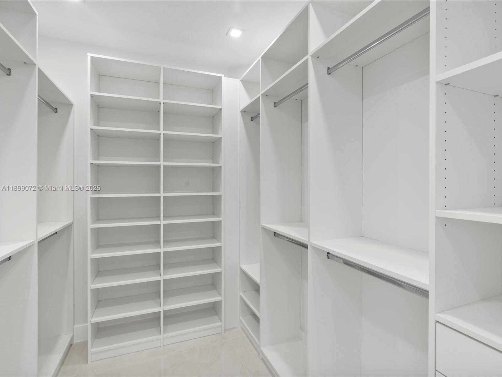 21227 NE 31st Pl #21227 Aventura, FL 33180