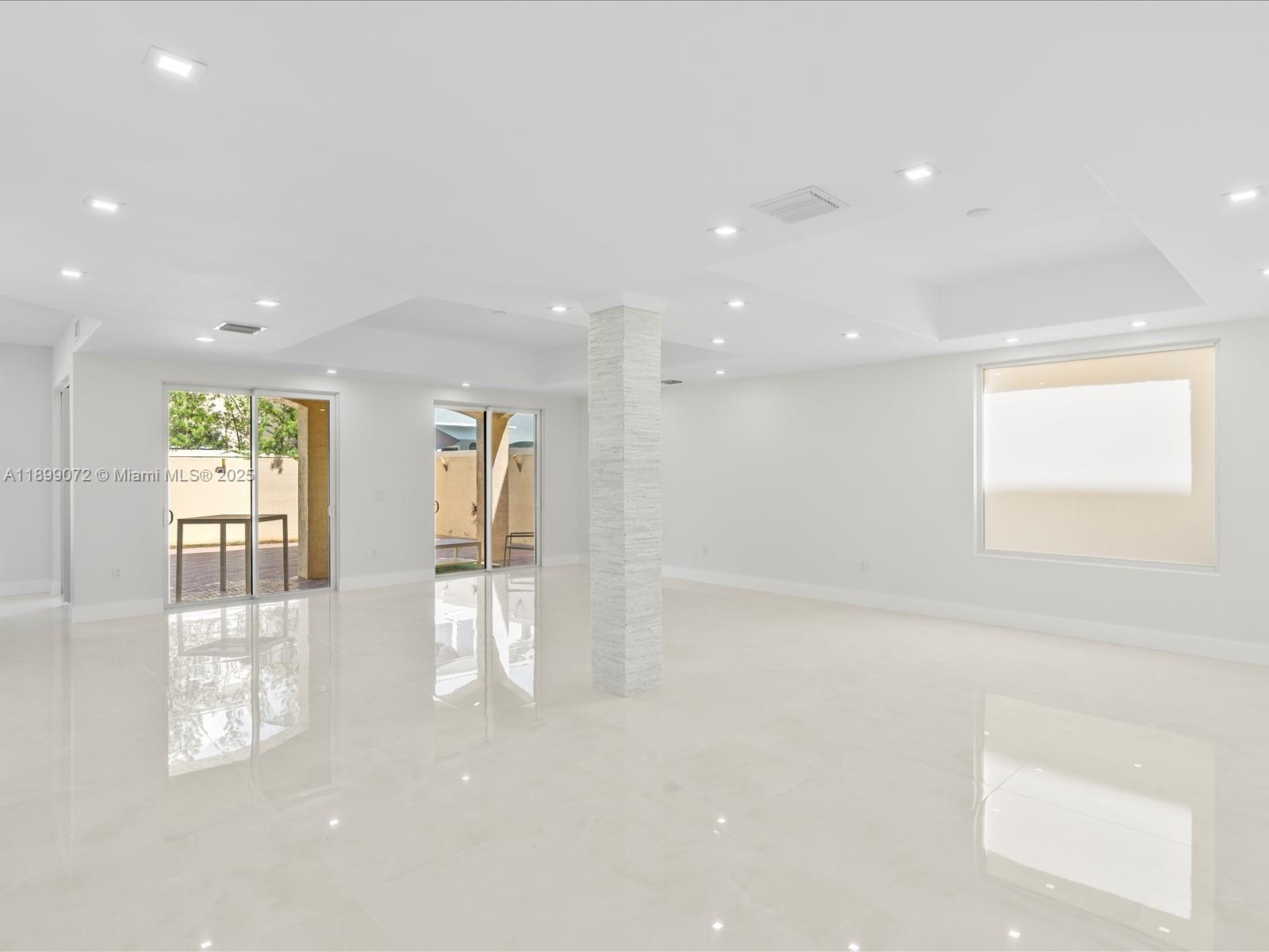 21227 NE 31st Pl #21227 Aventura, FL 33180