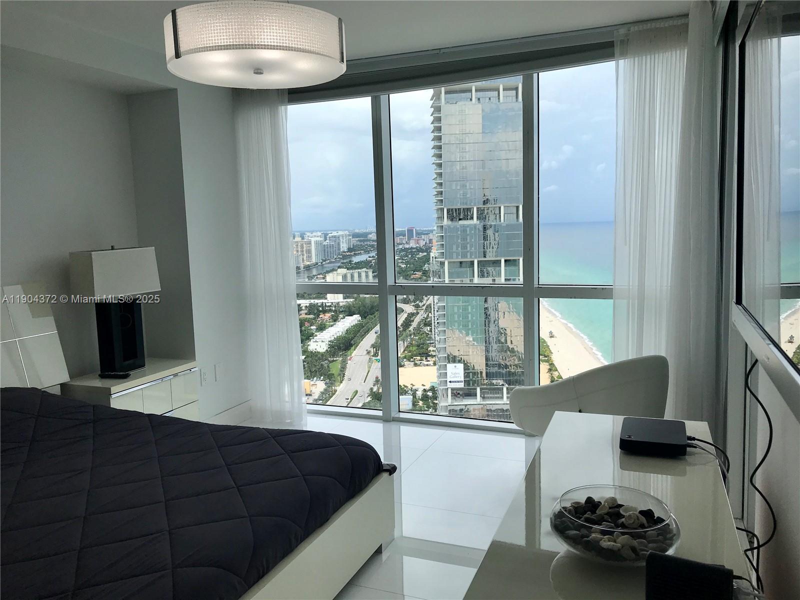 18201 Collins Ave #5104 Sunny Isles Beach, FL 33160