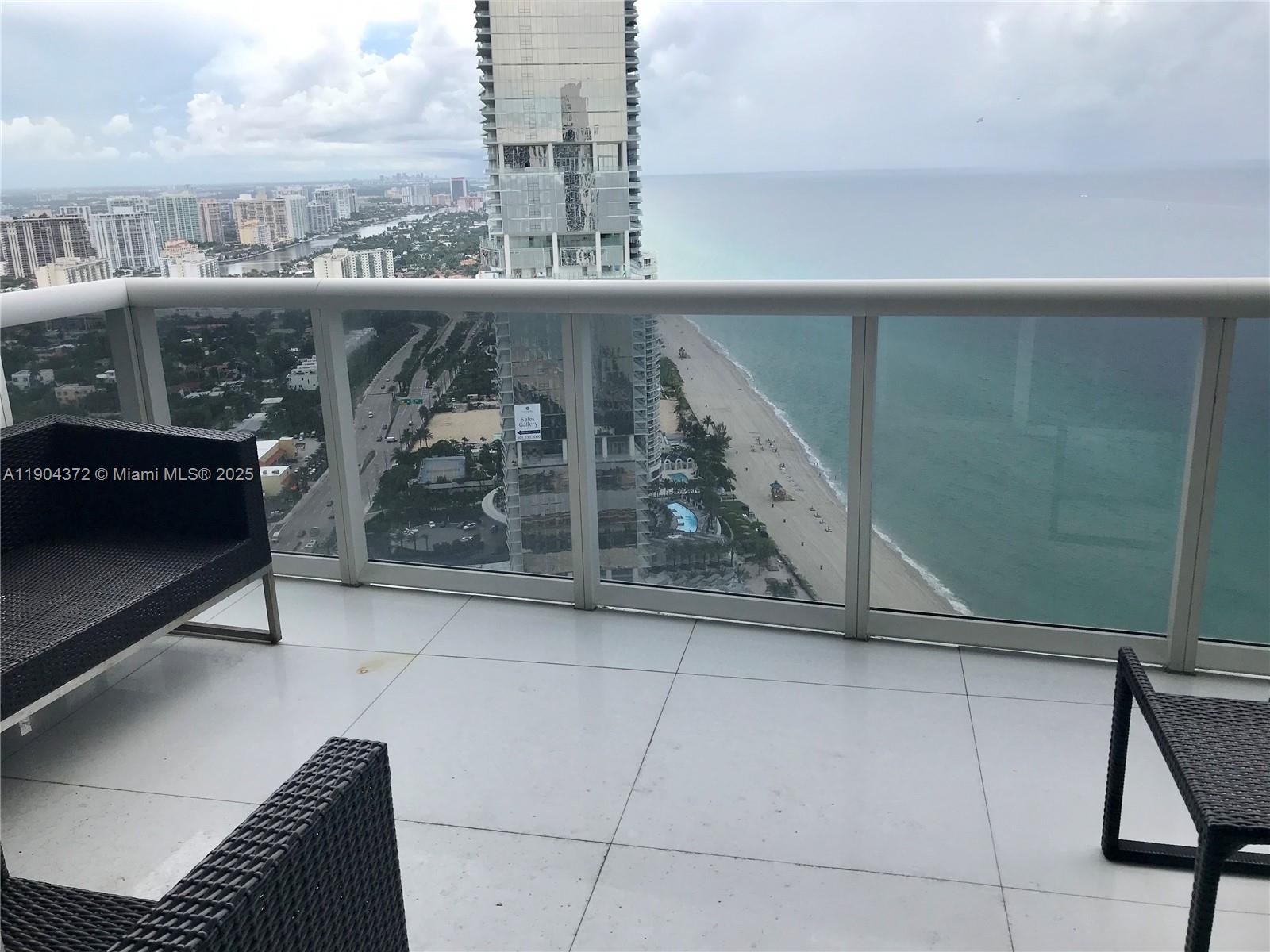 18201 Collins Ave #5104 Sunny Isles Beach, FL 33160