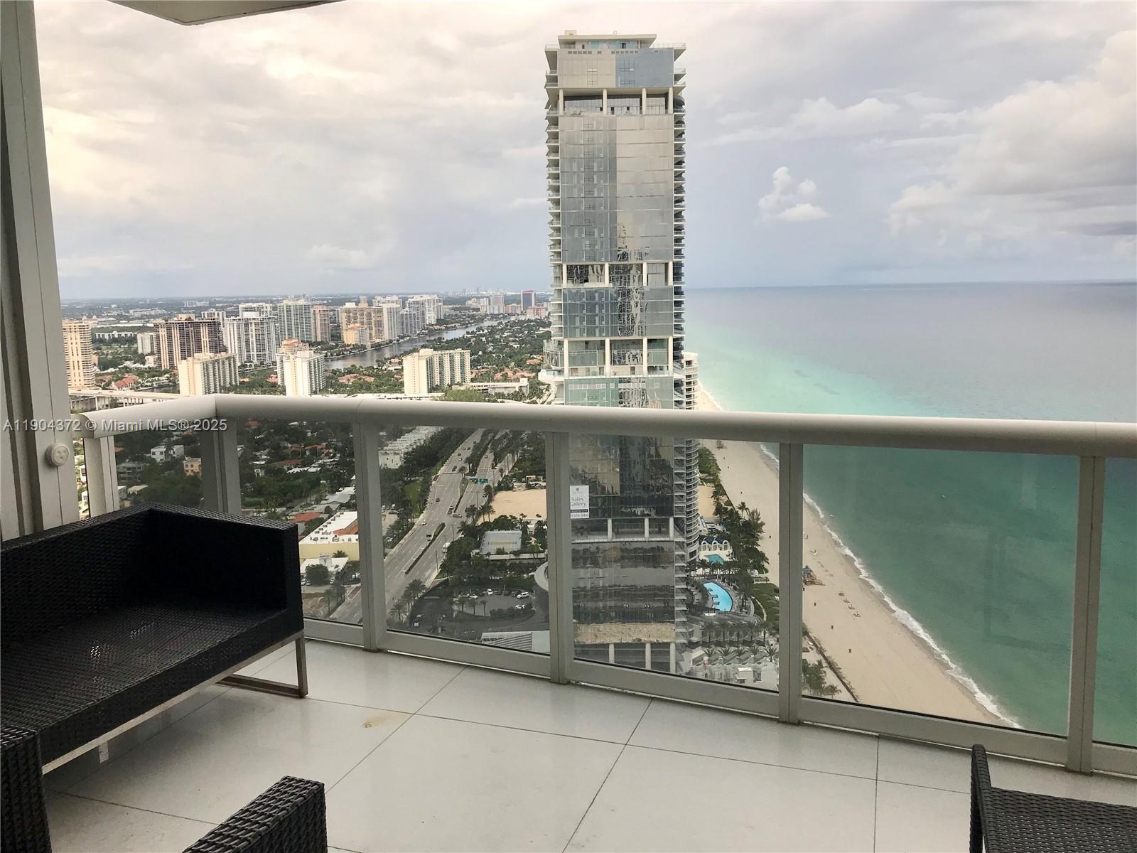 18201 Collins Ave #5104 Sunny Isles Beach, FL 33160