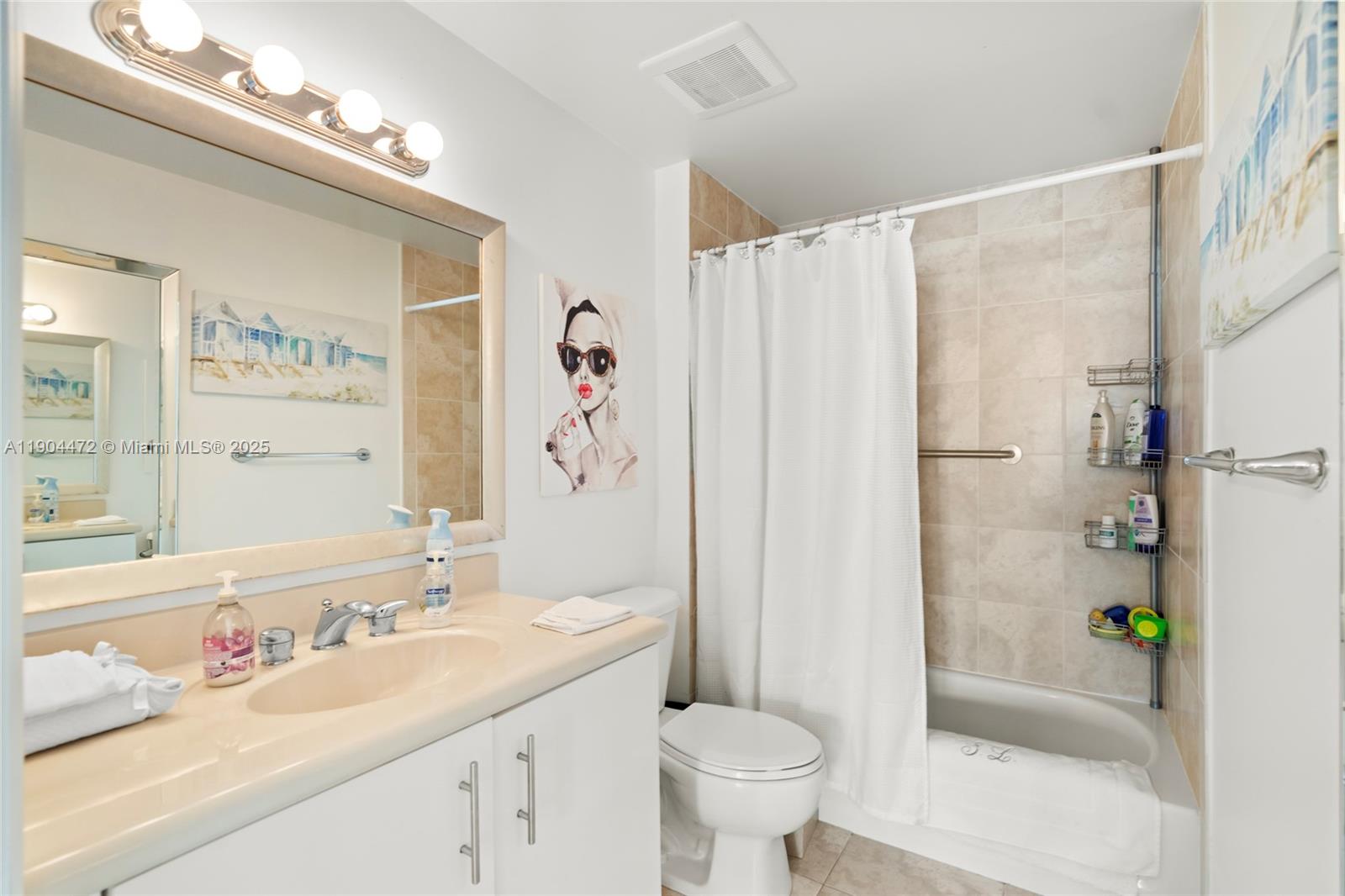 image 360 Condominium14