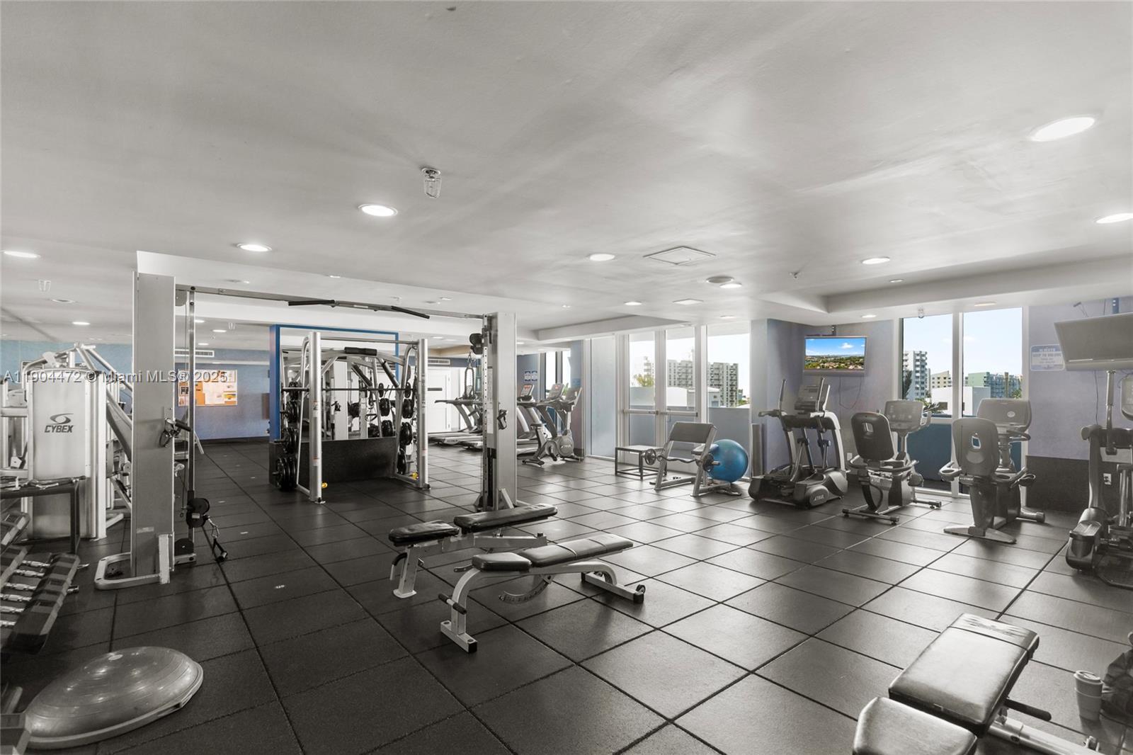 image 360 Condominium30