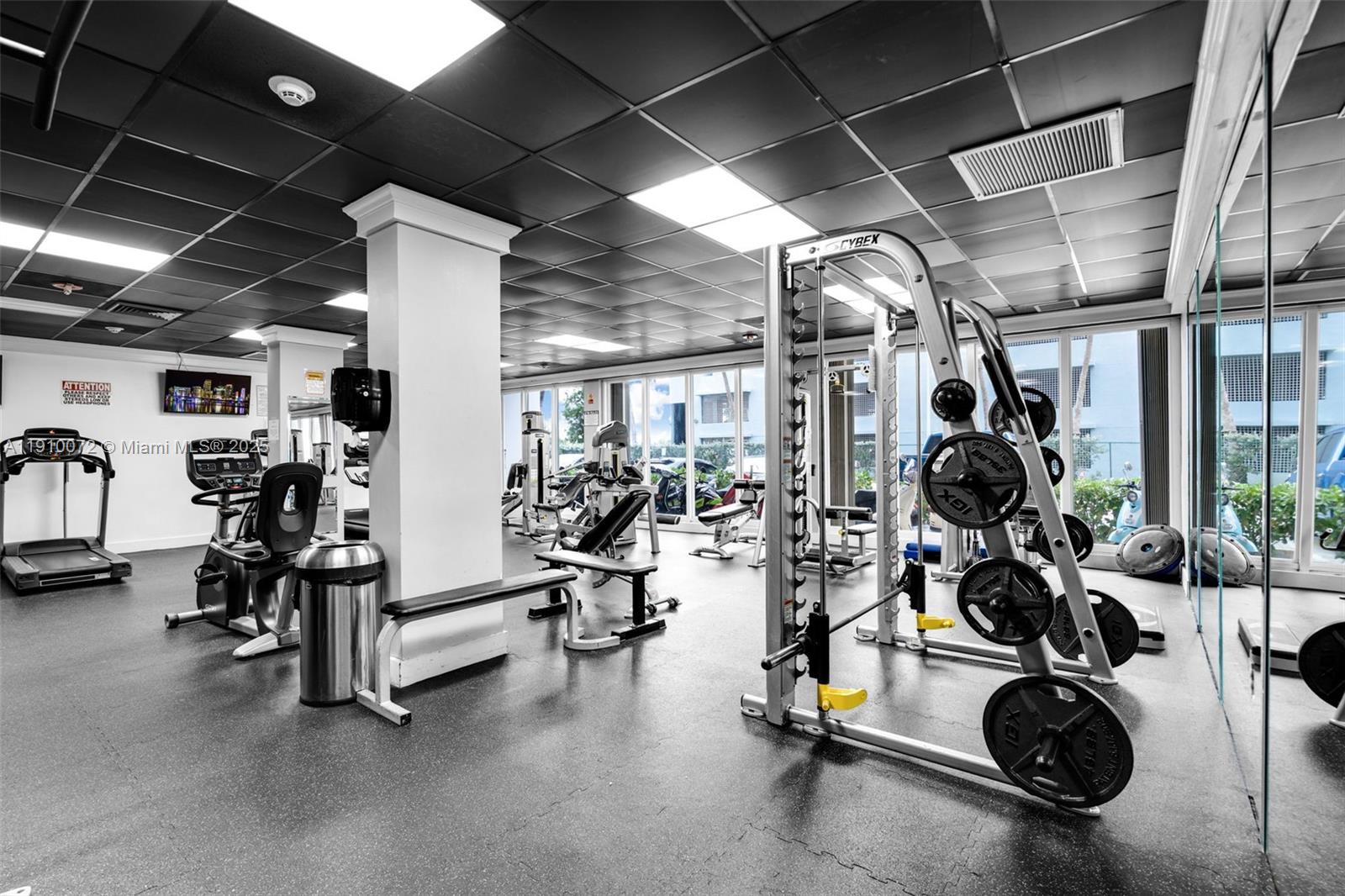 1865 79th St Cswy #PHI North Bay Village, FL 33141