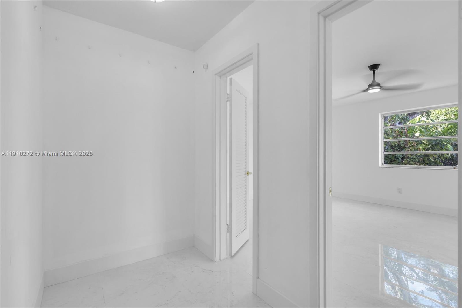 7021 SW 107th St Pinecrest, FL 33156