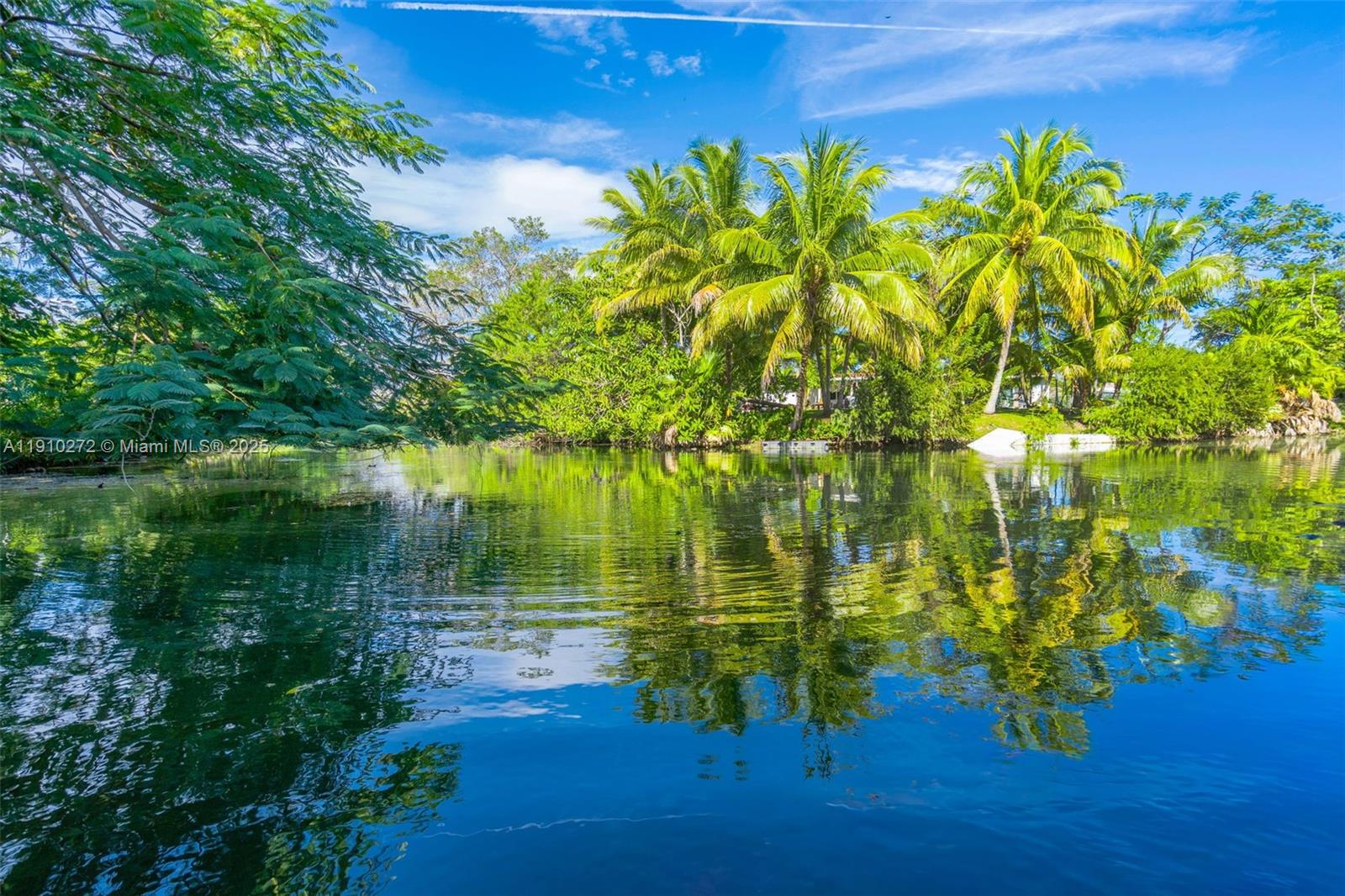 7021 SW 107th St Pinecrest, FL 33156