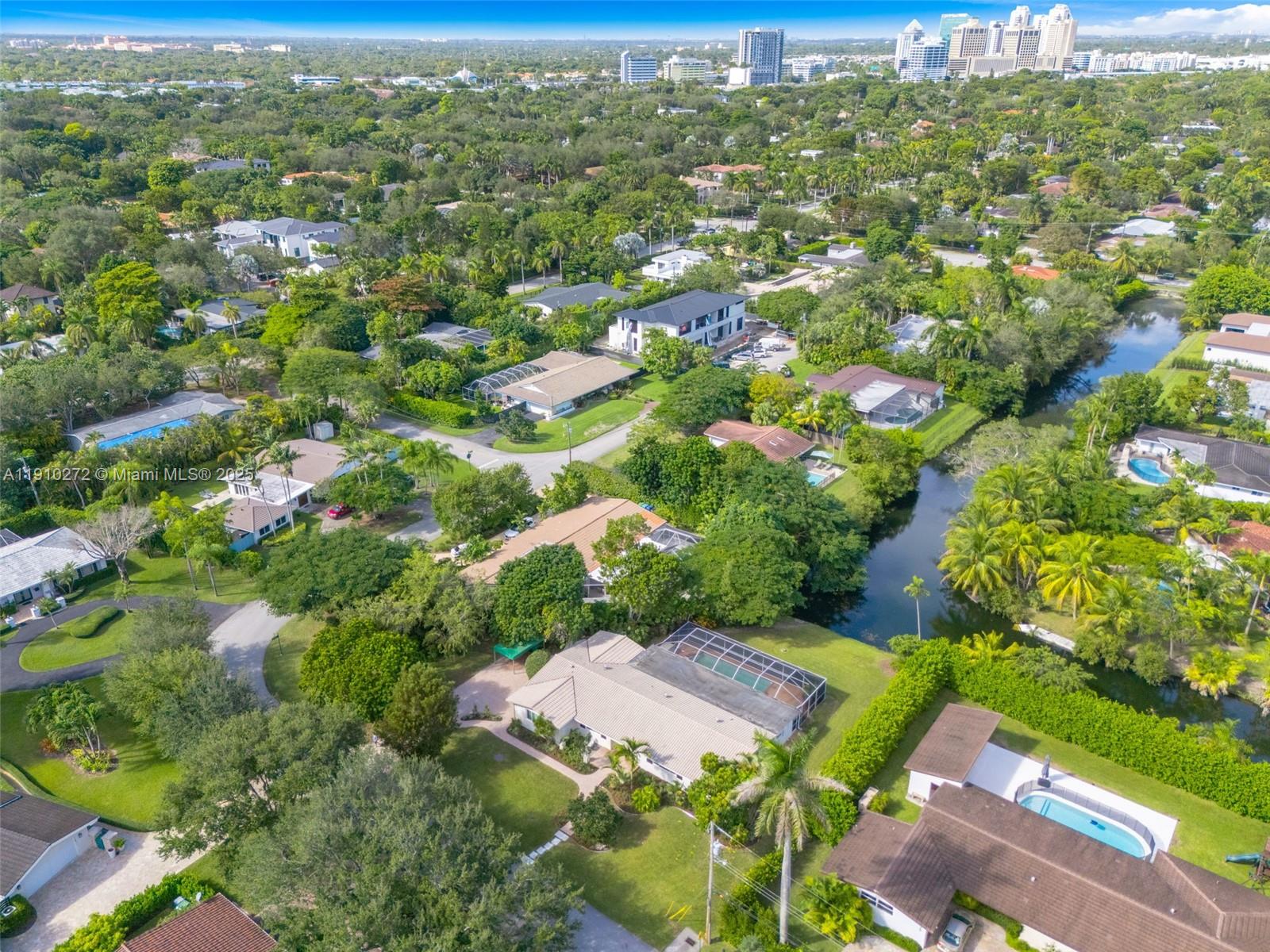 7021 SW 107th St Pinecrest, FL 33156