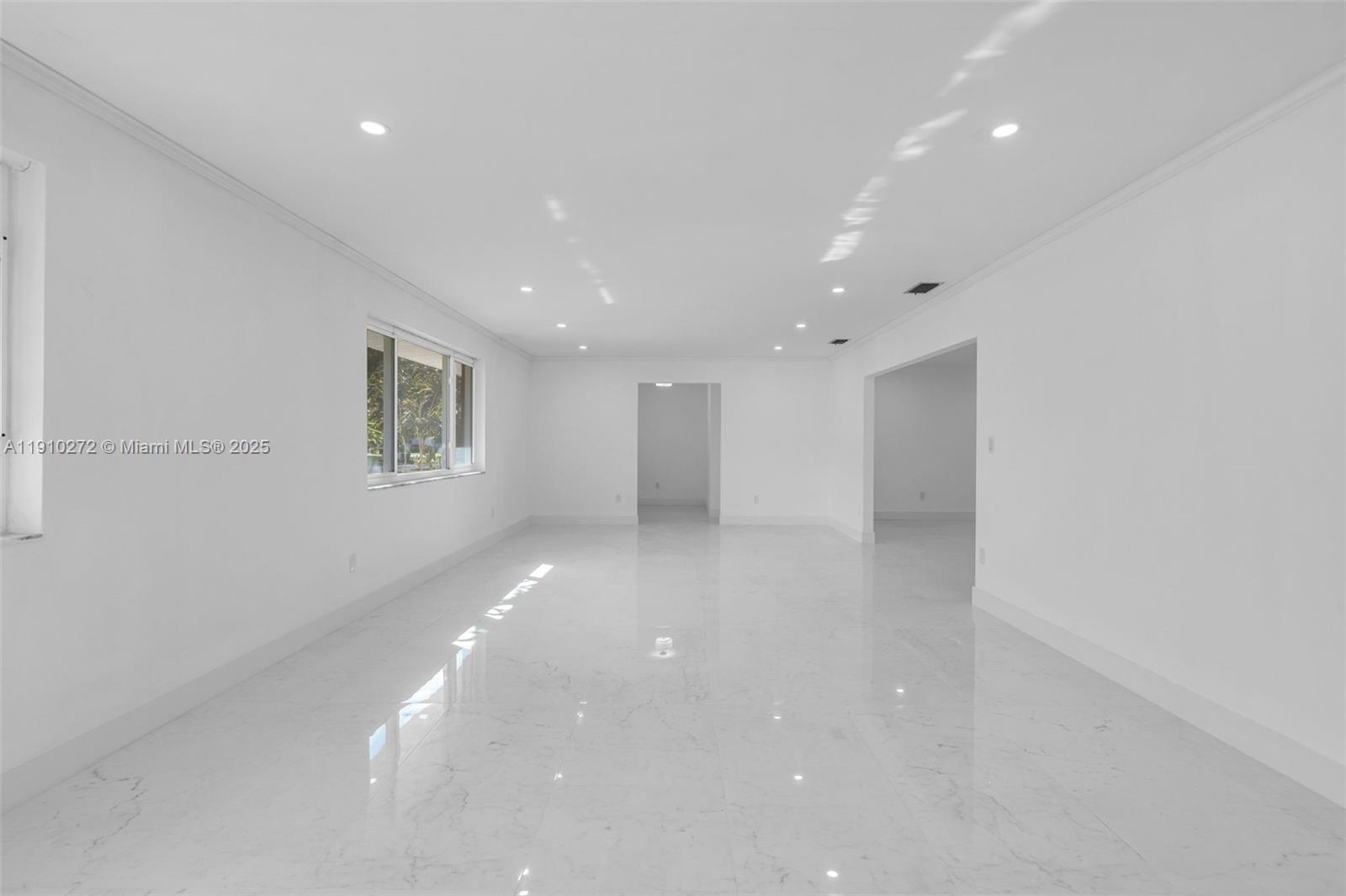 7021 SW 107th St Pinecrest, FL 33156