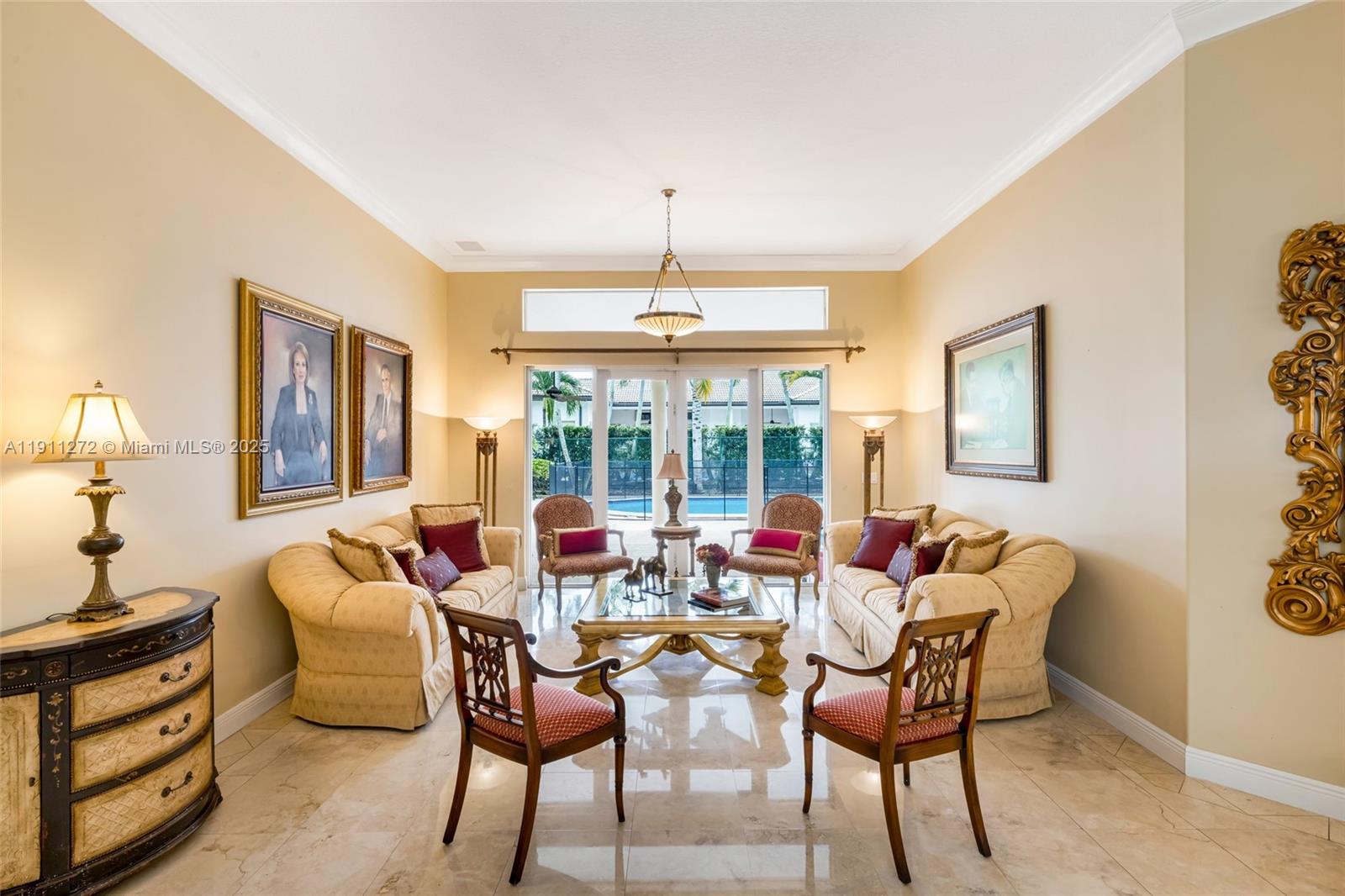 7250 SW 99th St Pinecrest, FL 33156