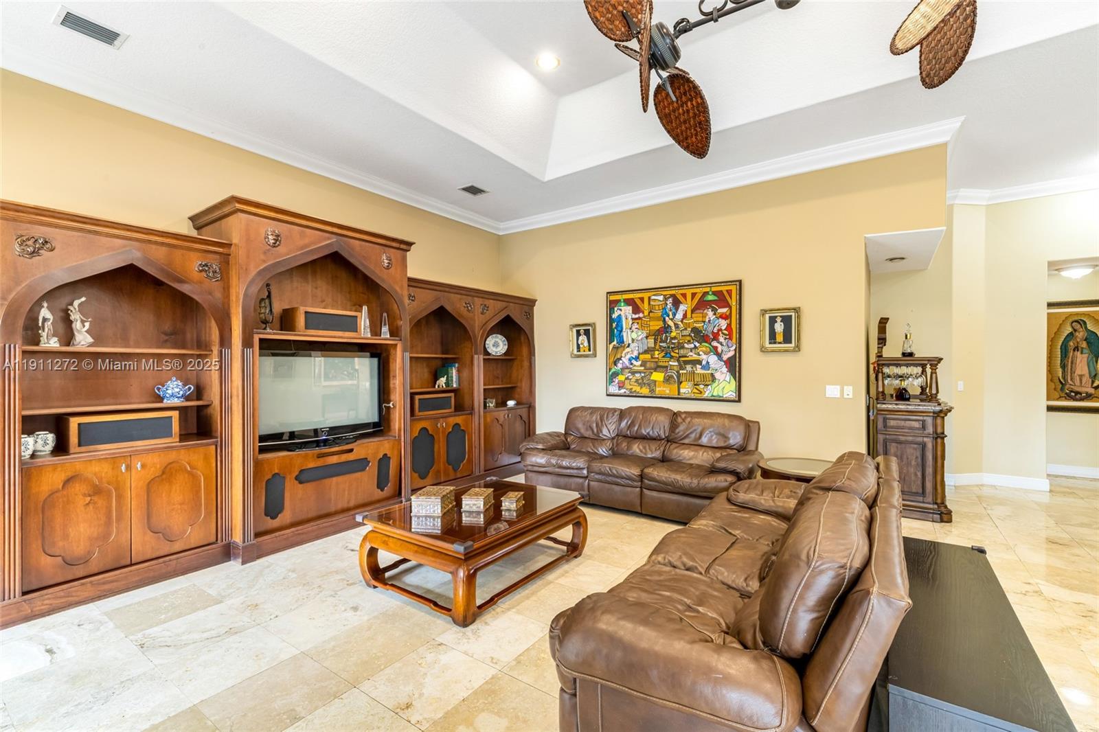 7250 SW 99th St Pinecrest, FL 33156