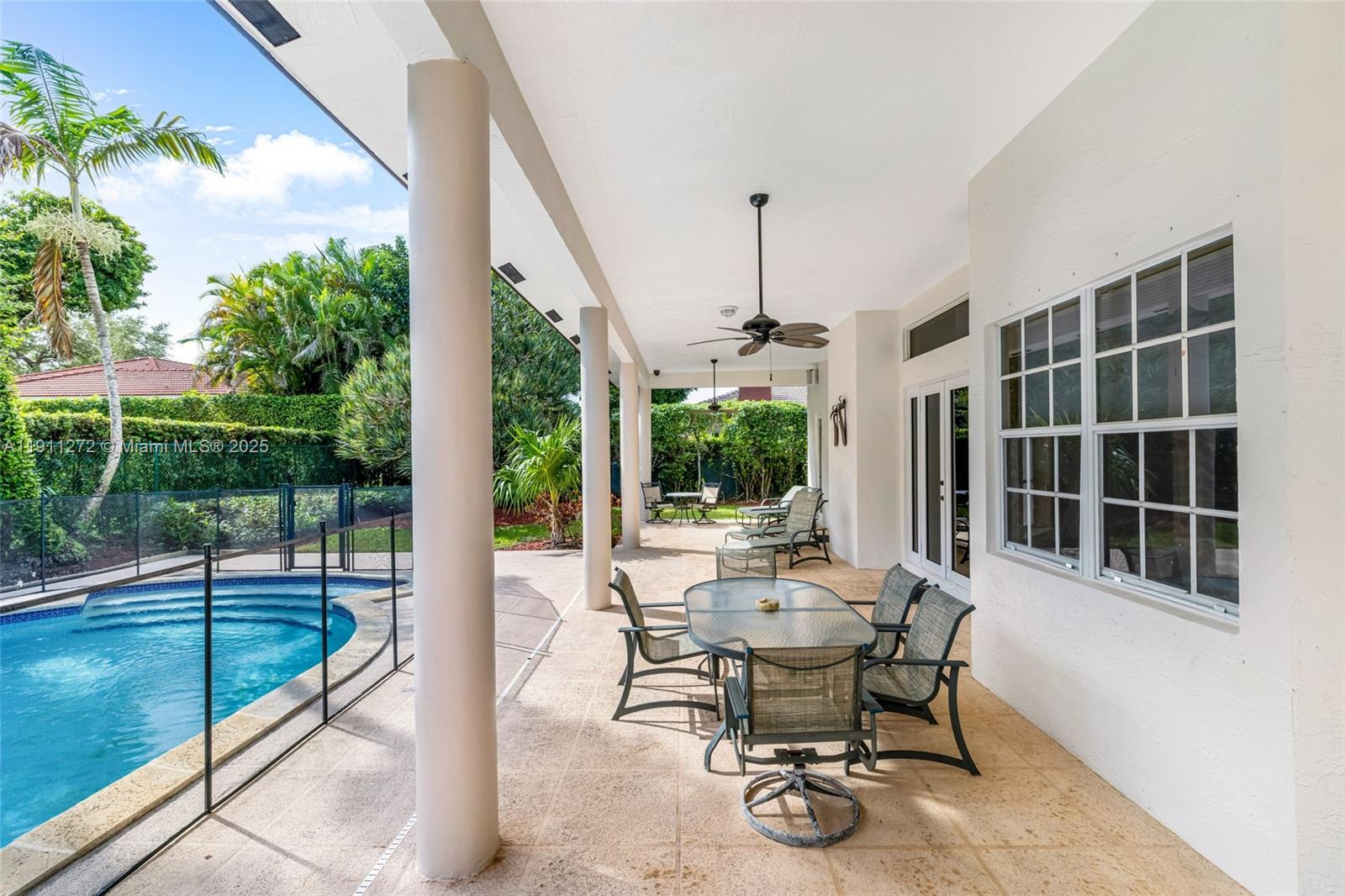 7250 SW 99th St Pinecrest, FL 33156