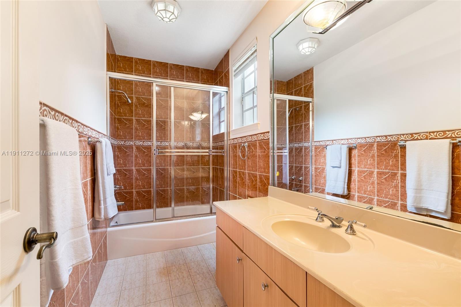 7250 SW 99th St Pinecrest, FL 33156