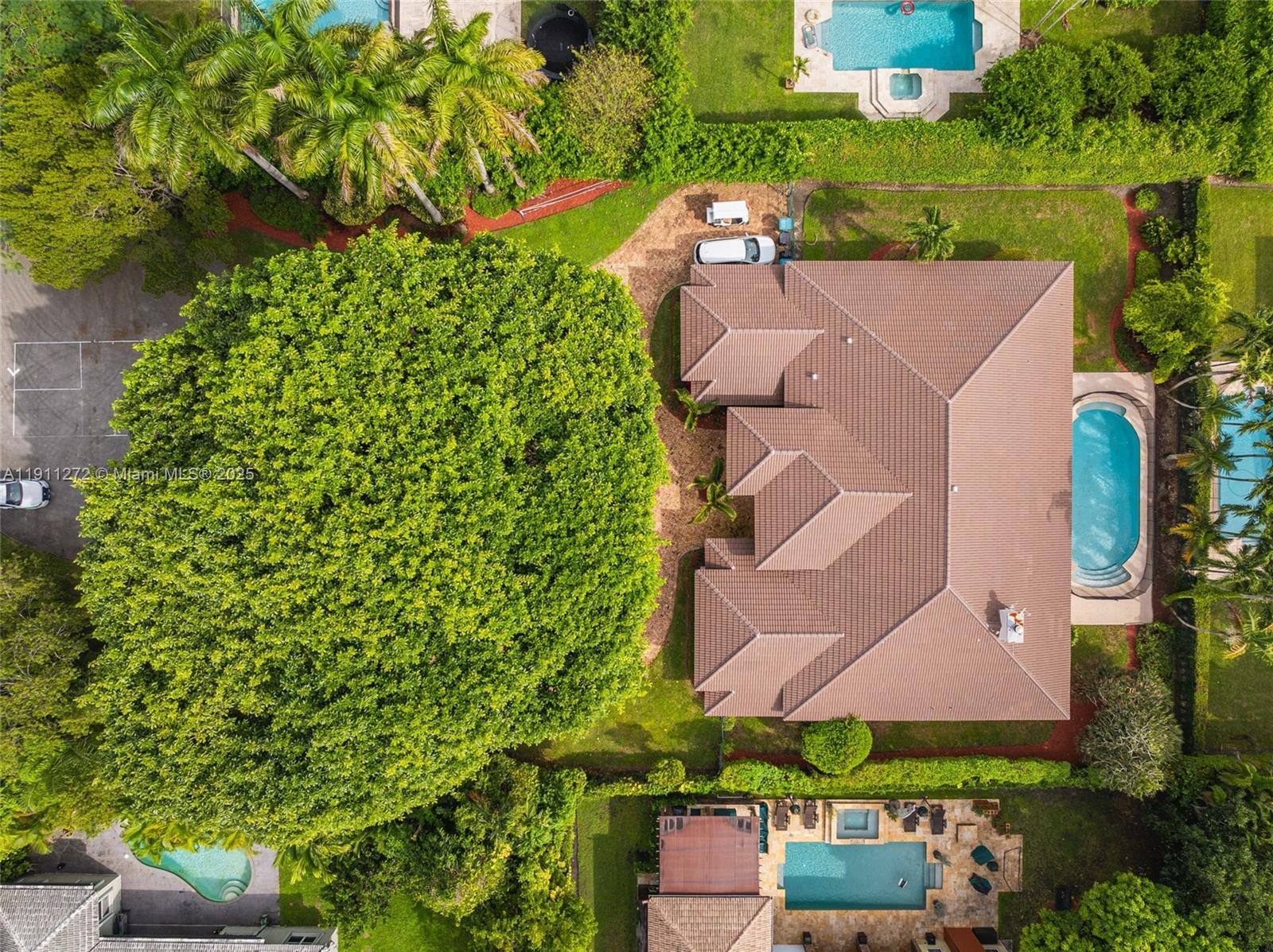 7250 SW 99th St Pinecrest, FL 33156