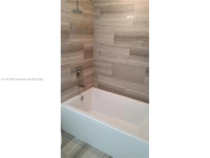 1300 Brickell Bay Dr #2400 Miami, FL 33131