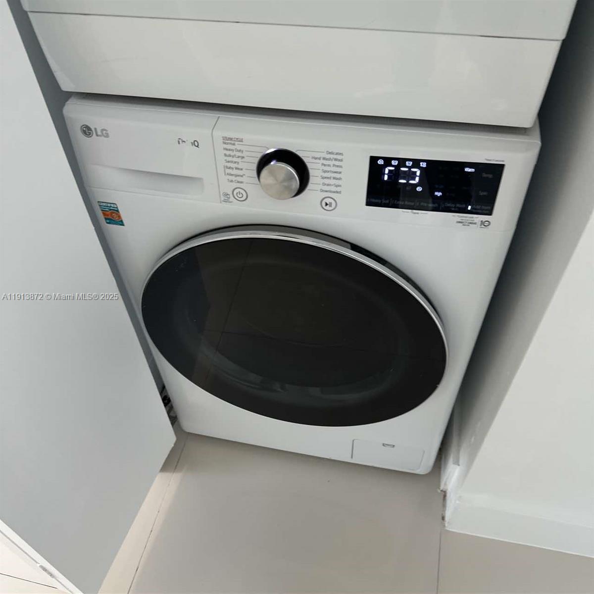 1300 Brickell Bay Dr #2400 Miami, FL 33131