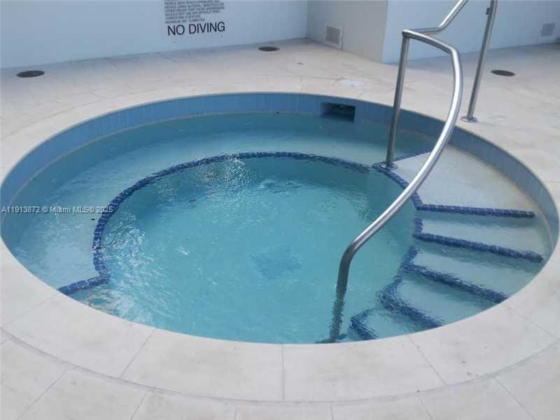 1300 Brickell Bay Dr #2400 Miami, FL 33131