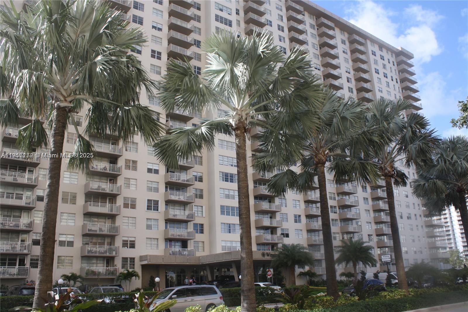 image Winston Towers 1007