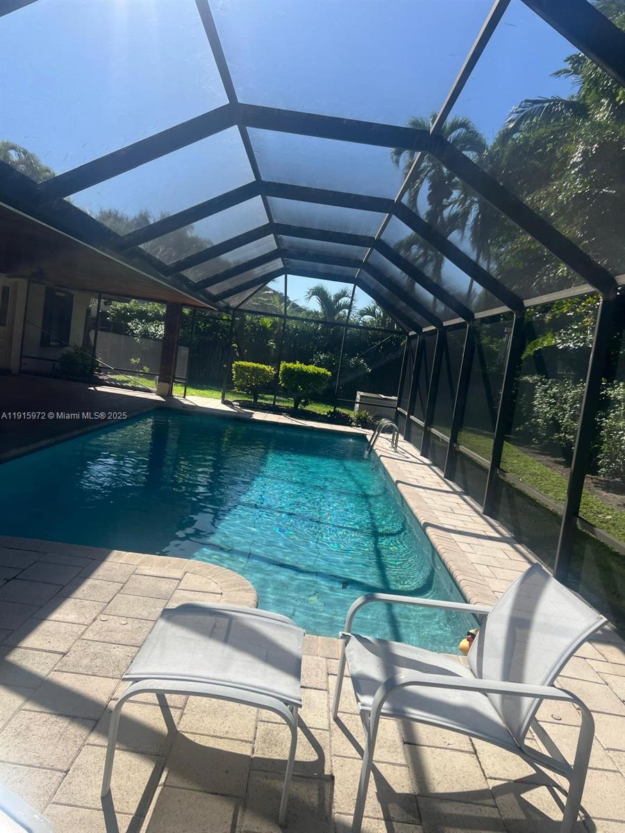 15804 SW 82nd Ct Palmetto Bay, FL 33157