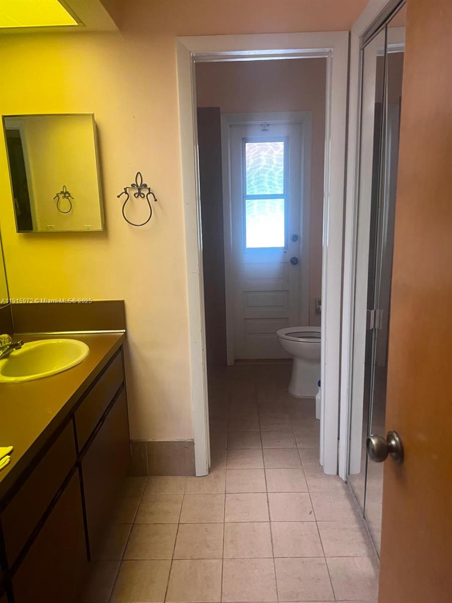 15804 SW 82nd Ct Palmetto Bay, FL 33157